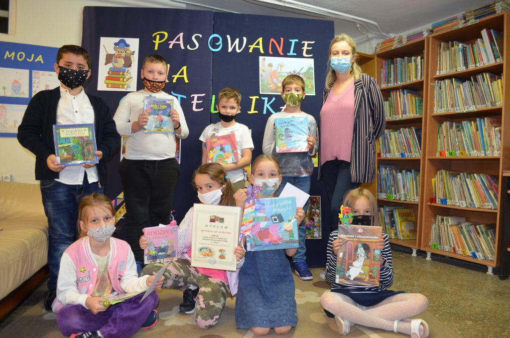 Pasowanie na czytelnika w ZS w Atenach