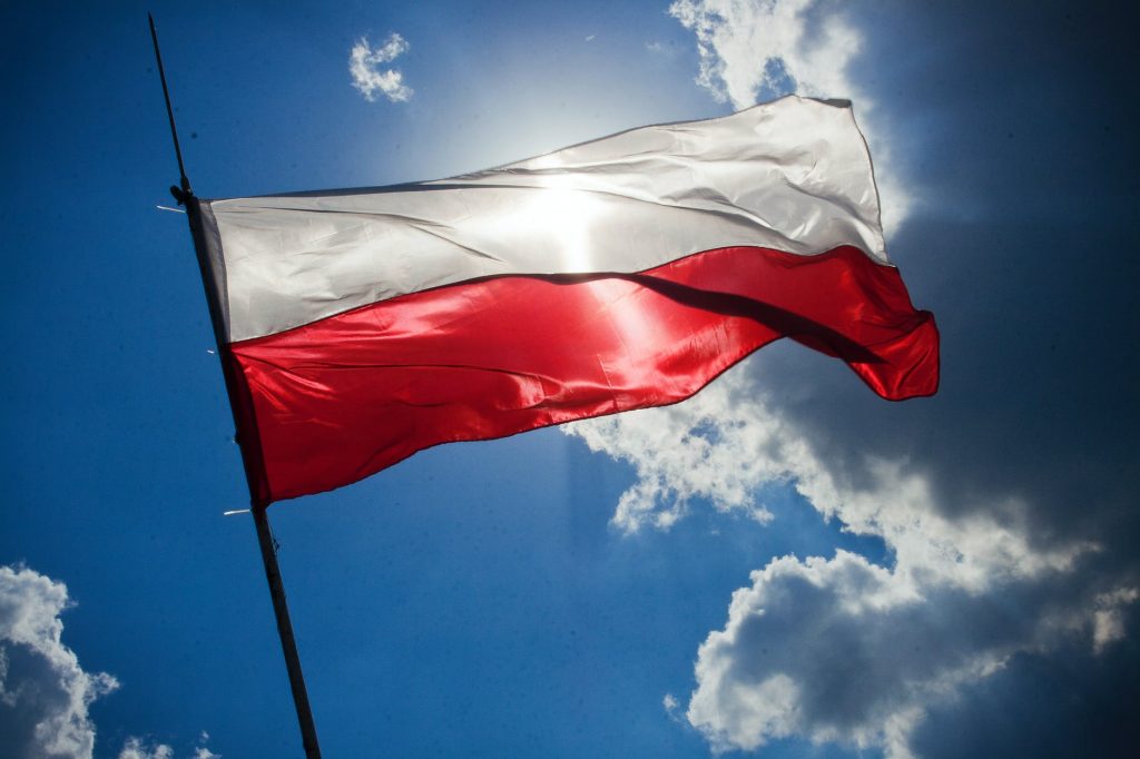 Hymn Polski w wykonaniu uczniów Zespołu Szkół w Atenach