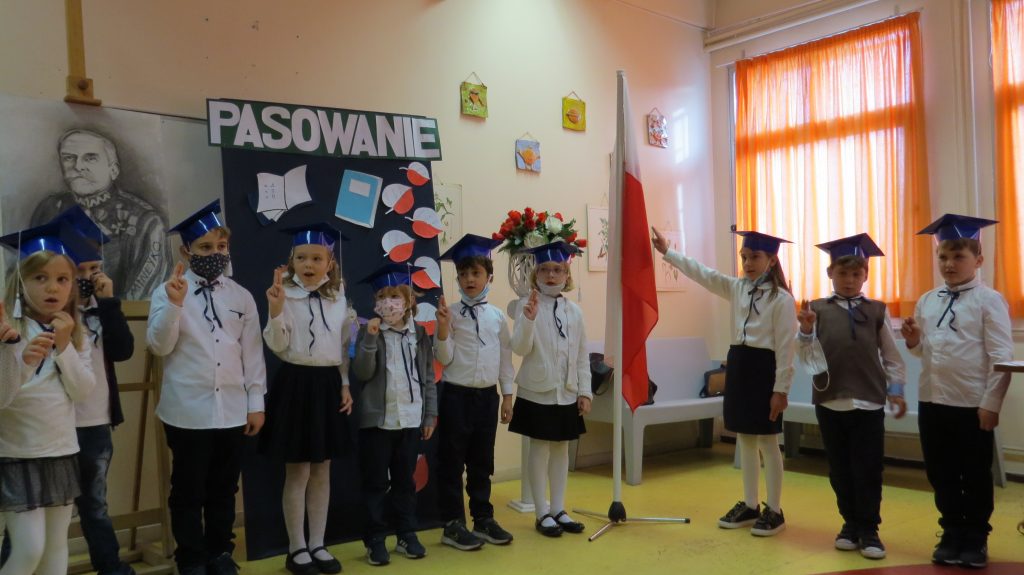 „Pasuję Cię na ucznia Szkoły Polskiej w Atenach!”