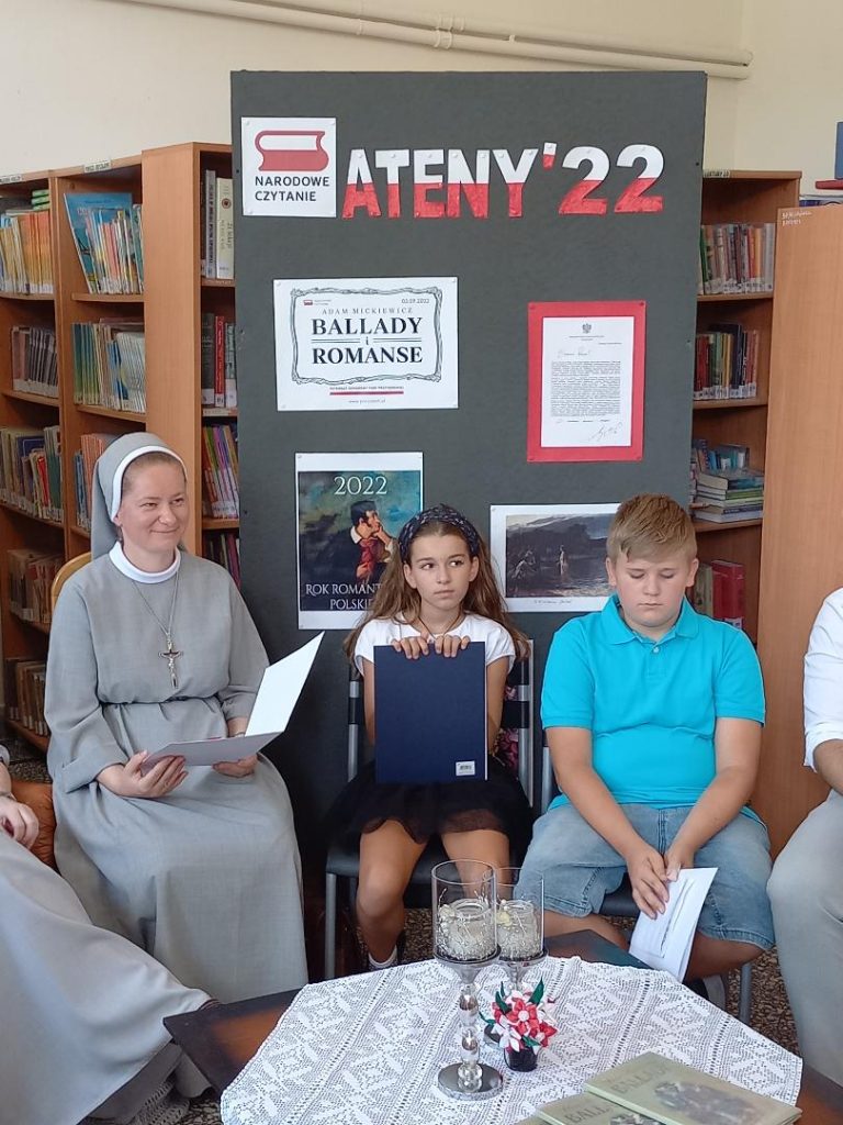 NARODOWE CZYTANIE  –  ATENY 2022