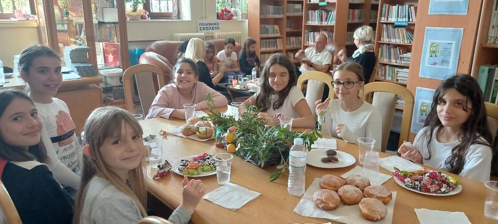 UCZNIOWIE GRECKIEJ SZKOŁY ODWIEDZILI NASZĄ SZKOLNA BIBLIOTEKĘ…