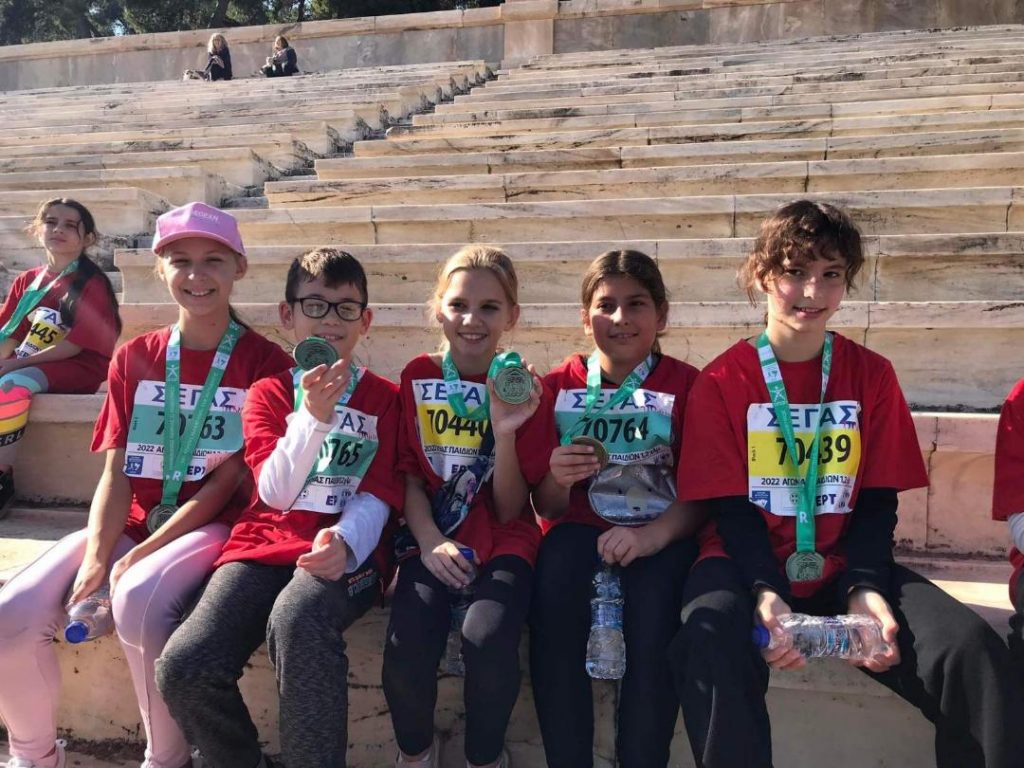 Udział naszych uczniów w Maratonie Ateńskim 2022