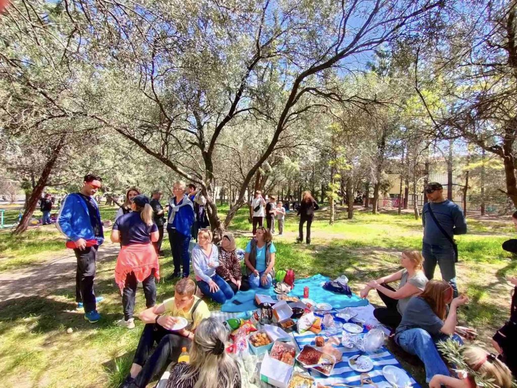 WIOSENNY PIKNIK KLASY VIII a