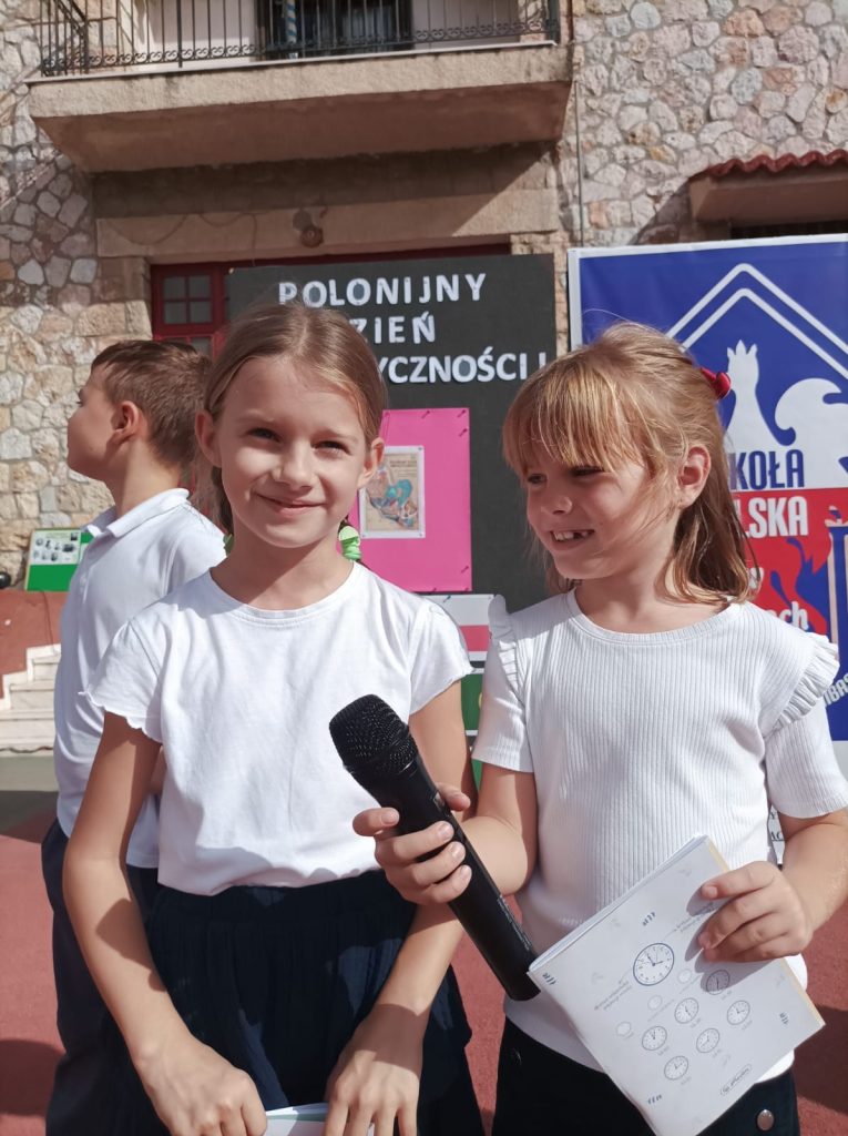 DZIEŃ EDUKACJI NARODOWEJ I POLONIJNY DZIEŃ DWUJĘZYCZNOŚCI W NASZEJ SZKOLE
