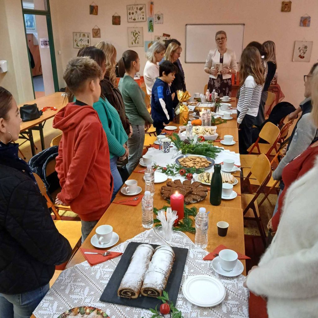 SPOTKANIE OPŁATKOWE SPOŁECZNOŚCI SZKOŁY POLSKIEJ W ATENACH