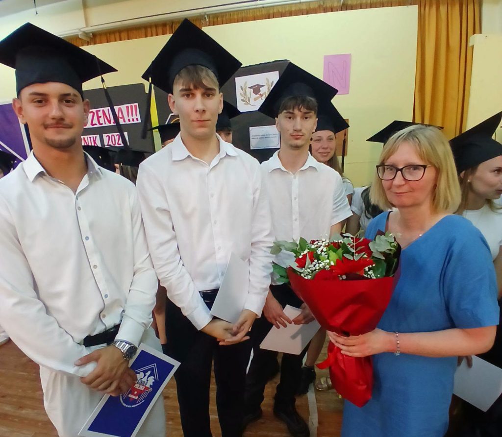 🎓 🇵🇱 UROCZYSTE ZAKOŃCZENIE ROKU SZKOLNEGO 2025/2026